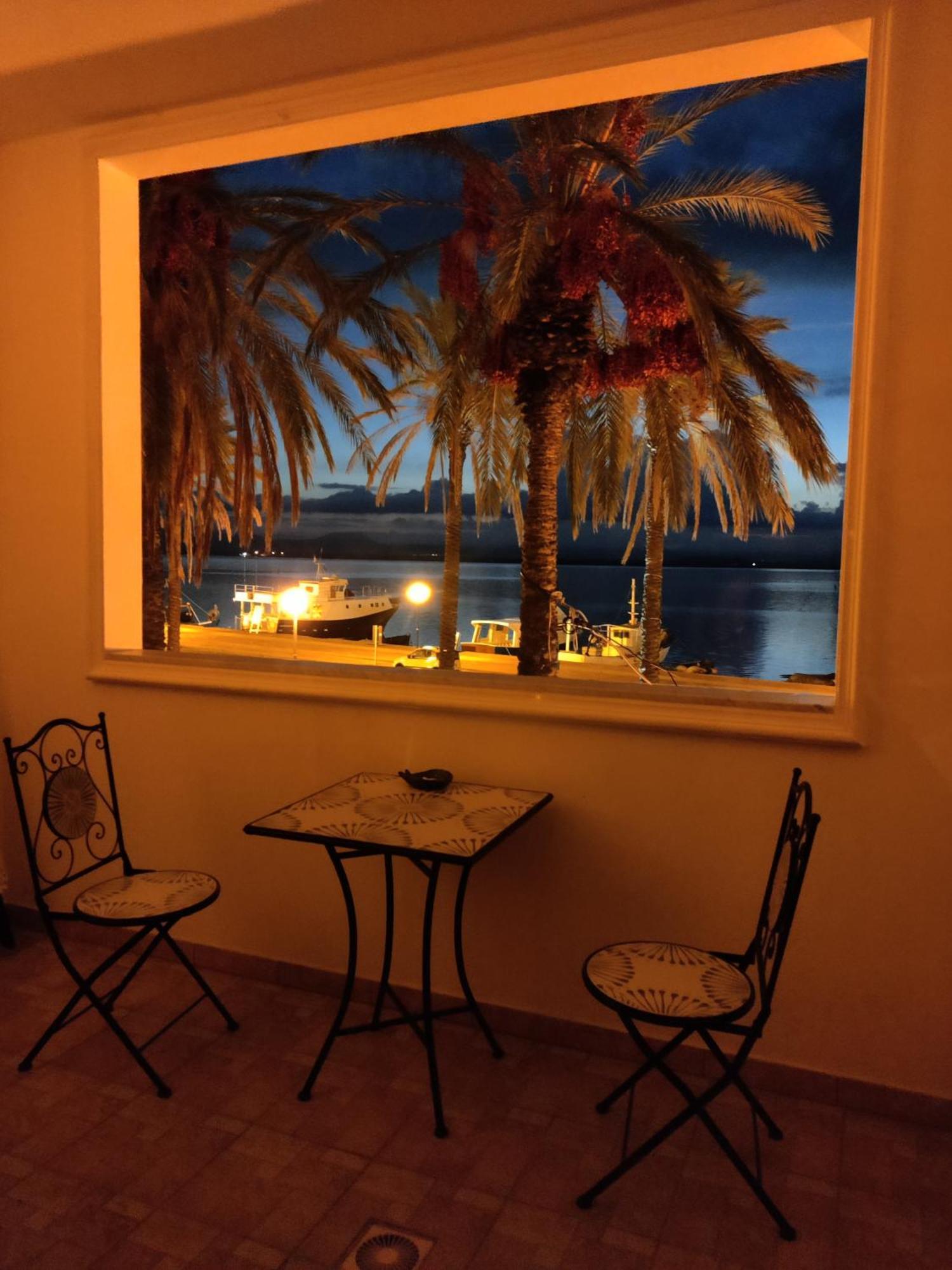 Casa Graziella Apartment Sant'Antioco Exterior photo